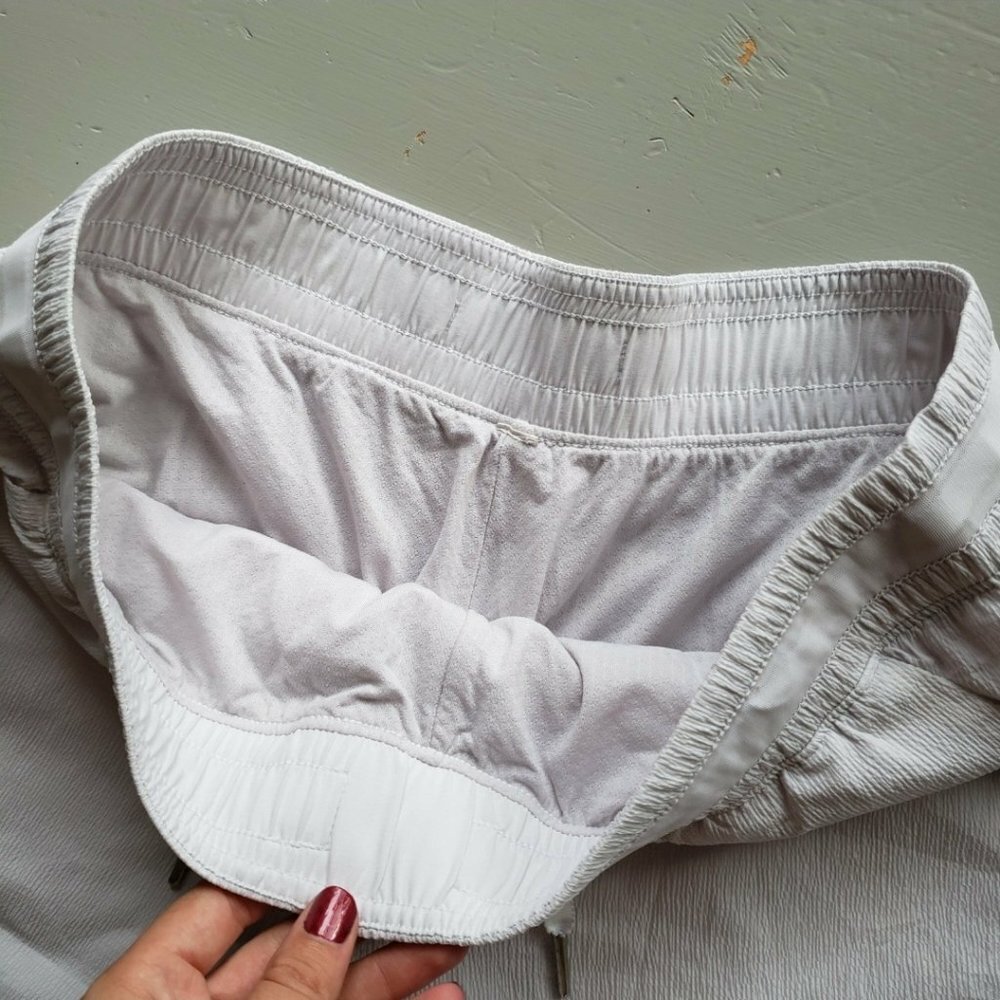 Lululemon In-Depth Joggers - Picture 7 of 10